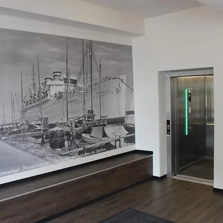 Duenenhaus 10 Lübeck